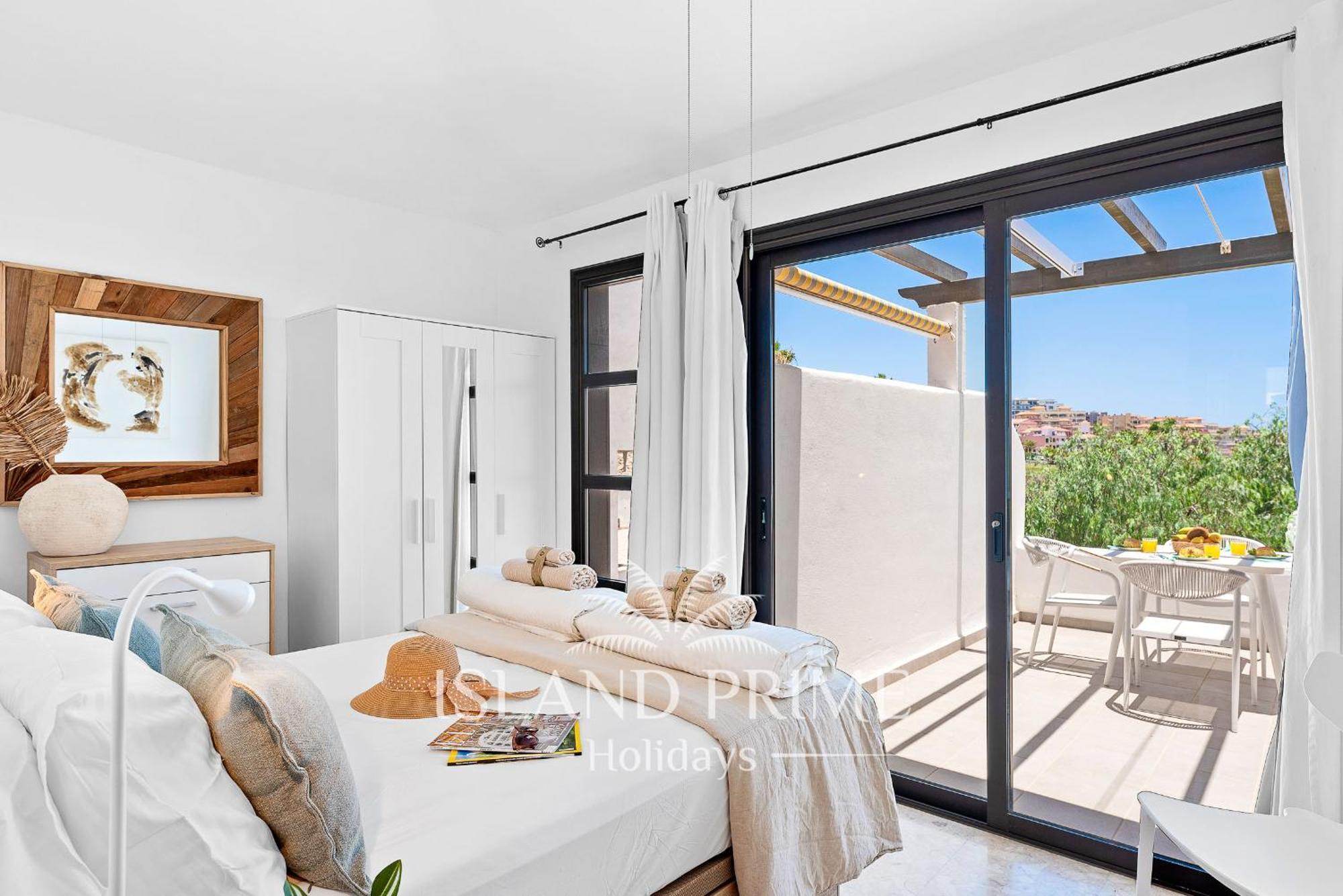 Apartment Amazing Sea & Marina Views With Golf Views In Heated Pool Complex Aq846 *